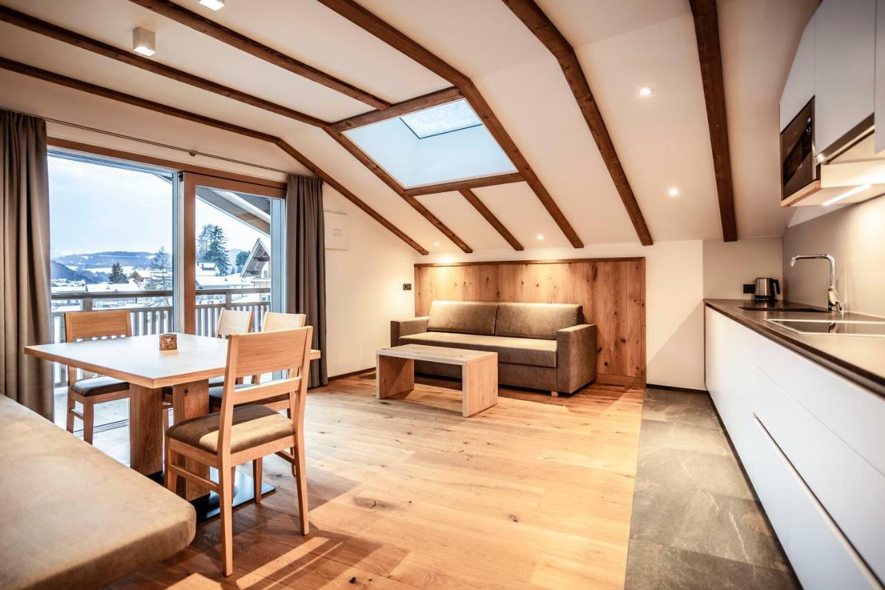 Luxury Chalet Plazola セルヴァ・ディ・ヴァル・ガルデーナ エクステリア 写真